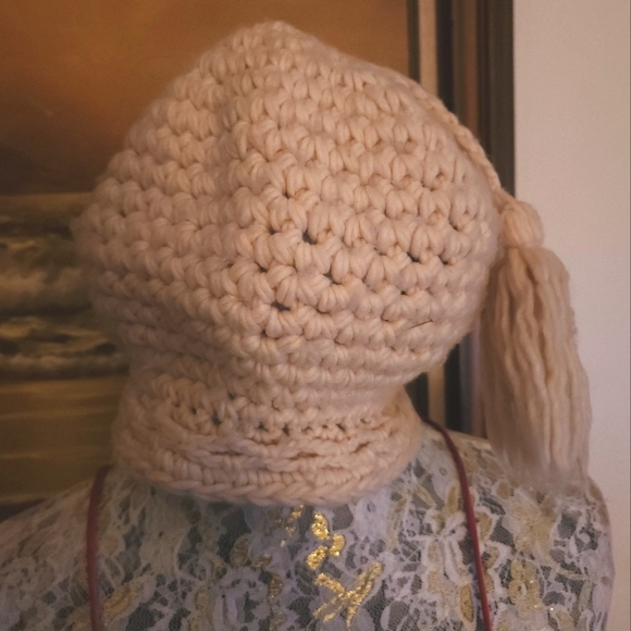 Vintage 1960s Ivory White Knit French Style Hat main image 14